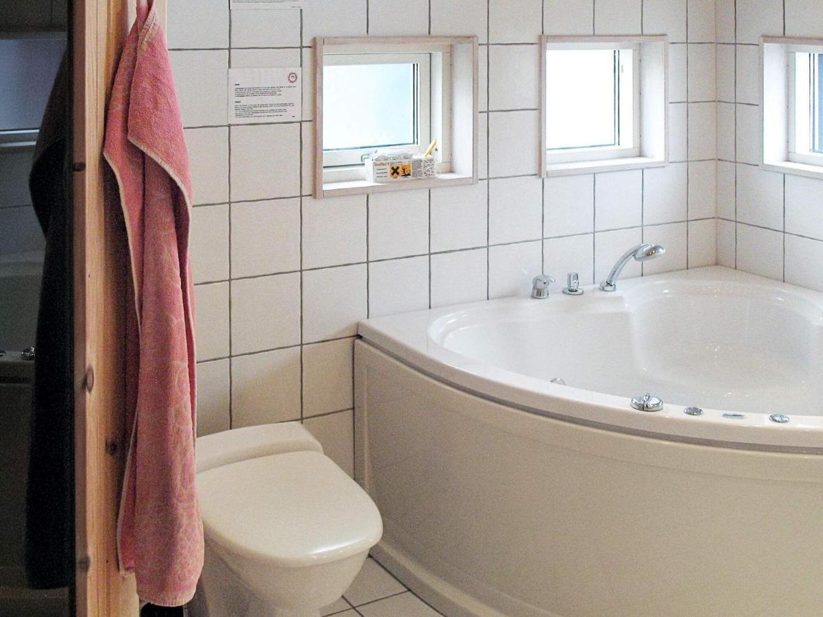 10 Person Holiday Home In Idestrup Bøtø By Exterior foto